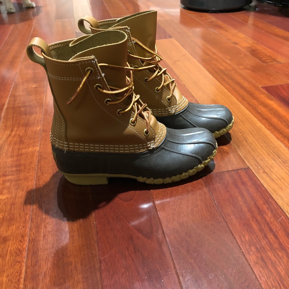 Bean boots